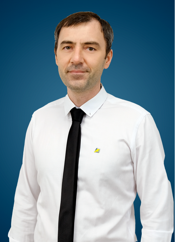 фото сотрудника