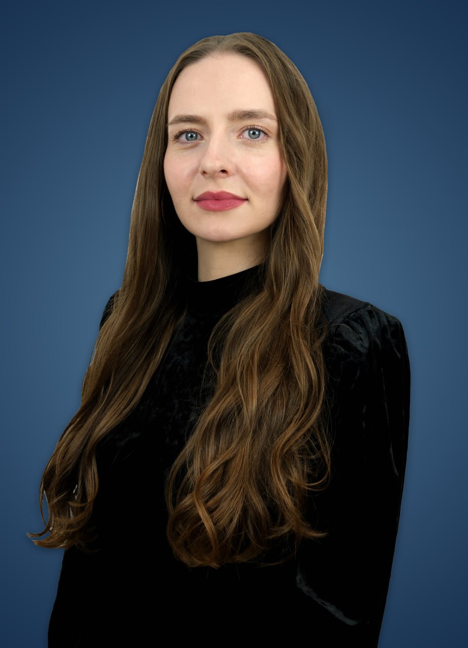 фото сотрудника